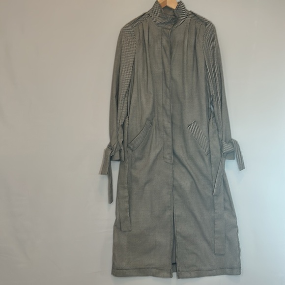 H&M Houndstooth Size 2 Long Trench Coat Belt Front Buttons Back Slit Pockets - Picture 11 of 16